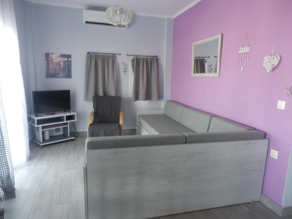 Zephyros Family Apartments 1 ออร์โมส ปานากีอาส ภายนอก รูปภาพ