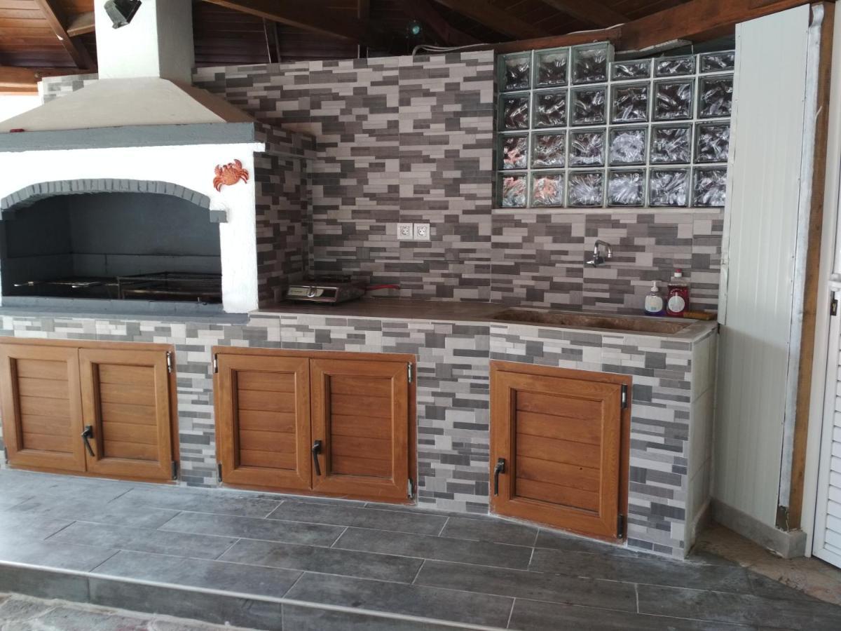 Zephyros Family Apartments 1 ออร์โมส ปานากีอาส ภายนอก รูปภาพ