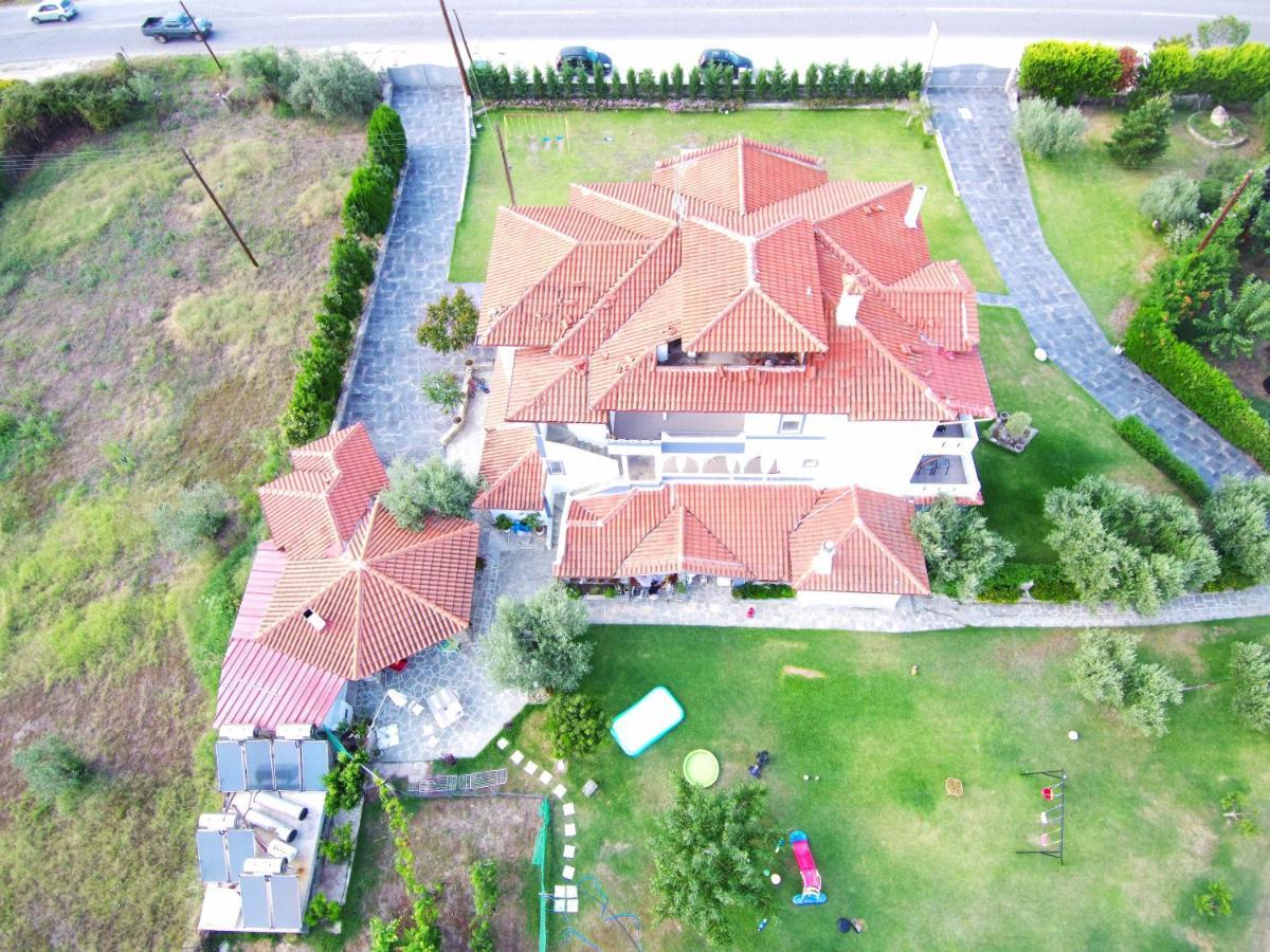 Zephyros Family Apartments 1 ออร์โมส ปานากีอาส ภายนอก รูปภาพ